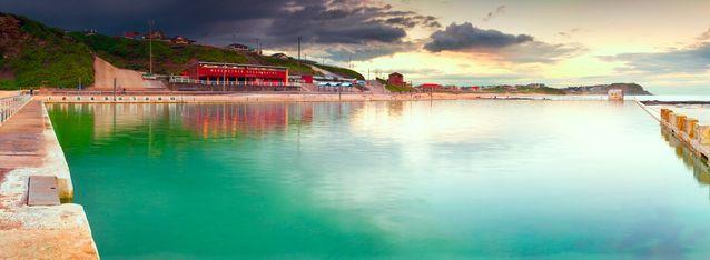 Merewether Ocean Baths Merewether Ocean Baths, NSW Australia (Panorama)