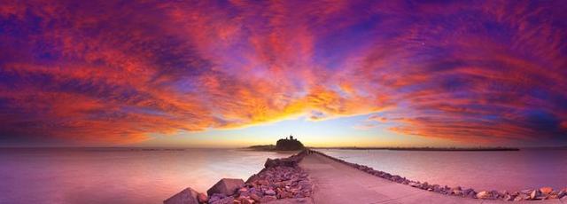 Nobbys Lighthouse Newcastle, NSW, Australia