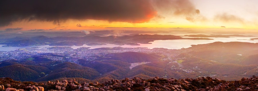 Hobart from Mount Wellington, Tasmania Hobart from Mount Wellington, Tasmania